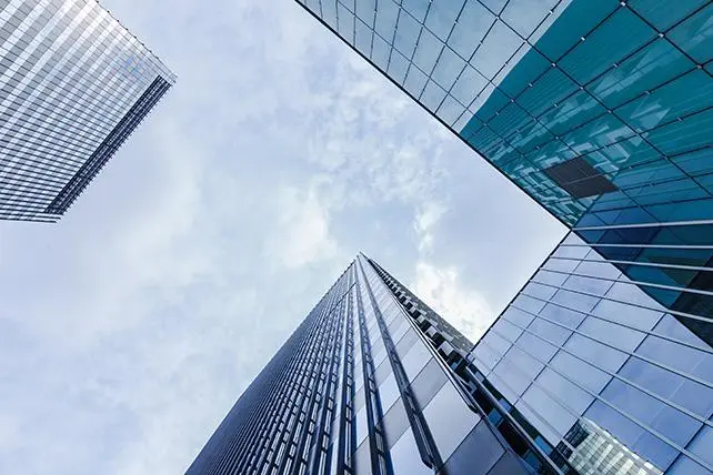 你一直鄙视，但做微商的为何越来越多？